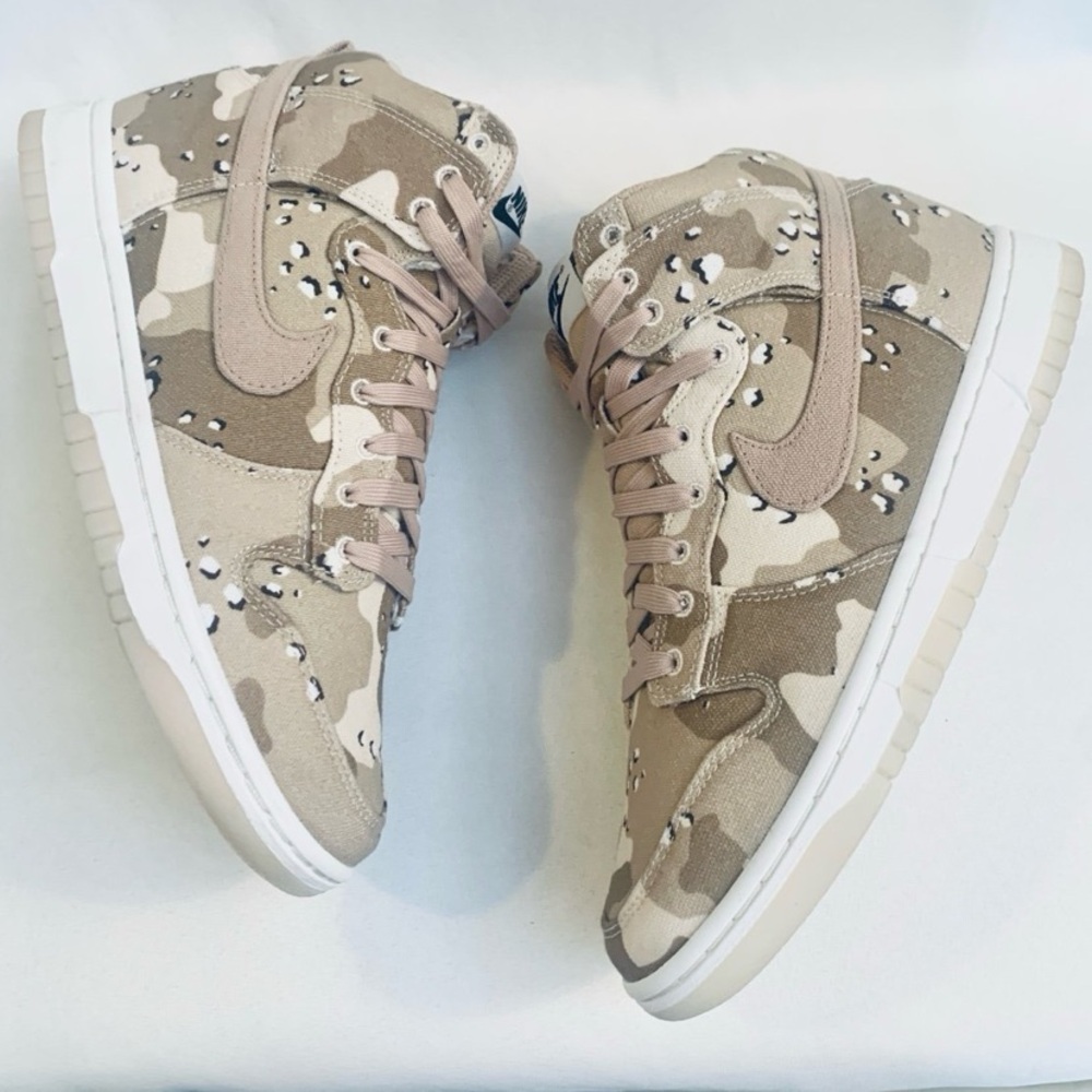 NIKE DUNK HIGH ‘Desert Camo Sneakers